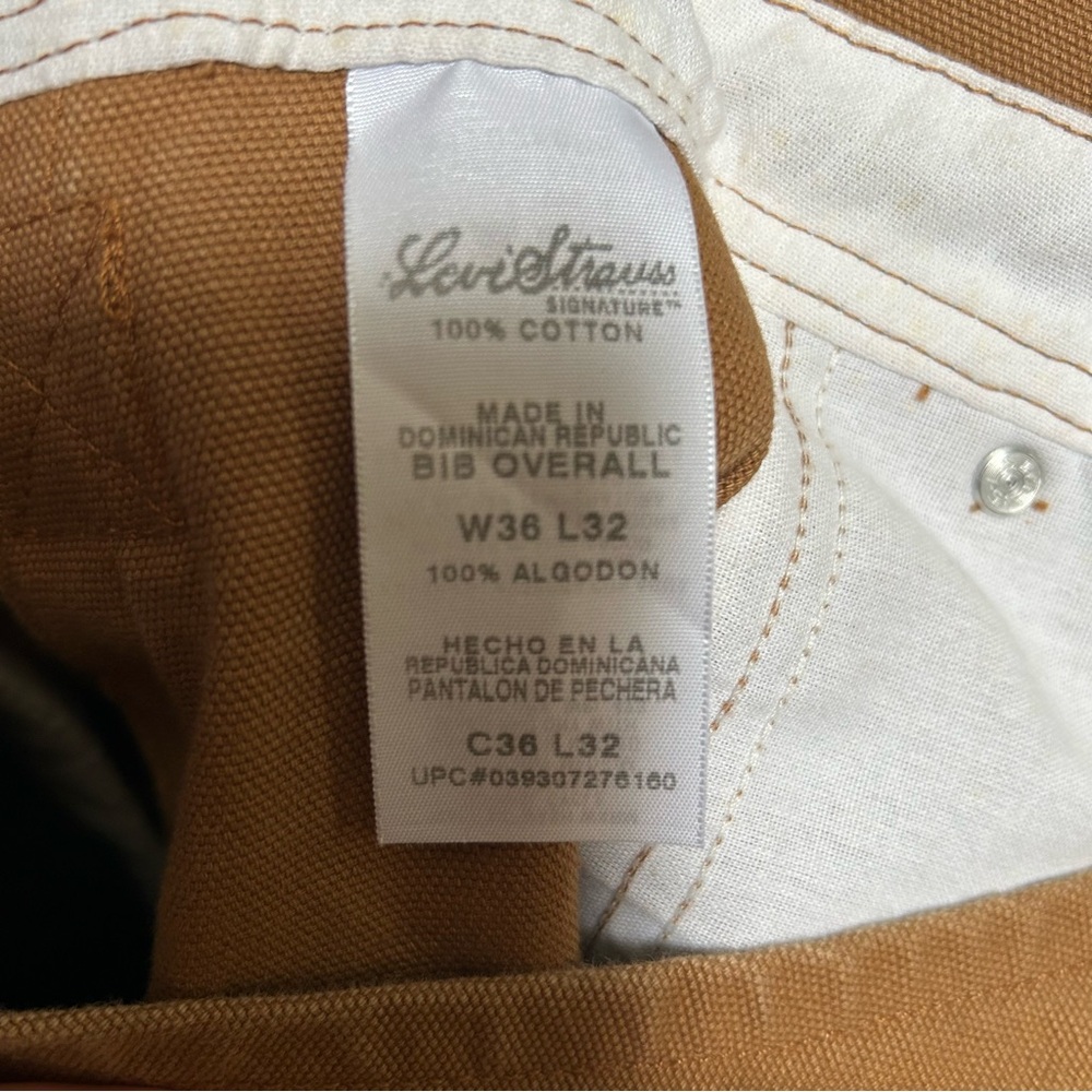 Levi's men’s Tan Jeans Overalls - Picture 6 of 6